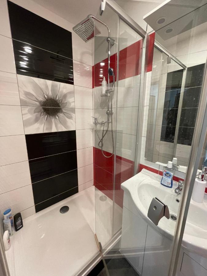 Monfas Apartment Barrandov Praha Exteriér fotografie